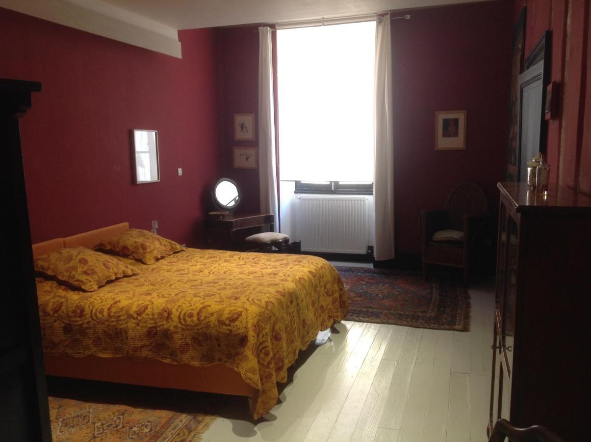 La Chambre De Diane Lectoure Luaran gambar